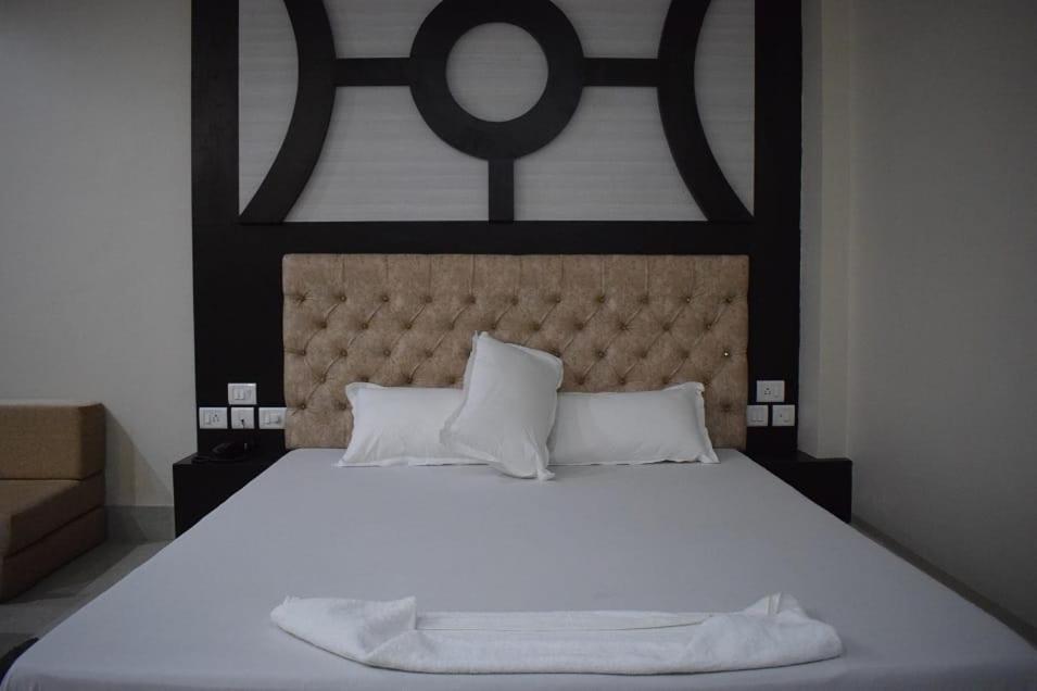Rupasi Bangla -ii Hotel Digha (West Bengal)